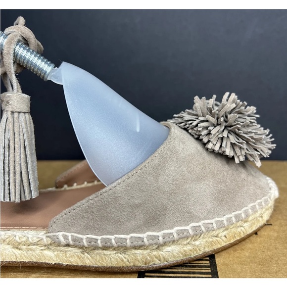 Aquazzura Flat Sunshine Espadrilles Suede Pom Pom Tie Womens EU 38 NWOB - Picture 6 of 12